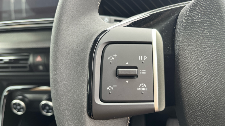 Citroen C3 1.2 Hybrid [110] Plus 5dr e-DCS6 Petrol Hatchback